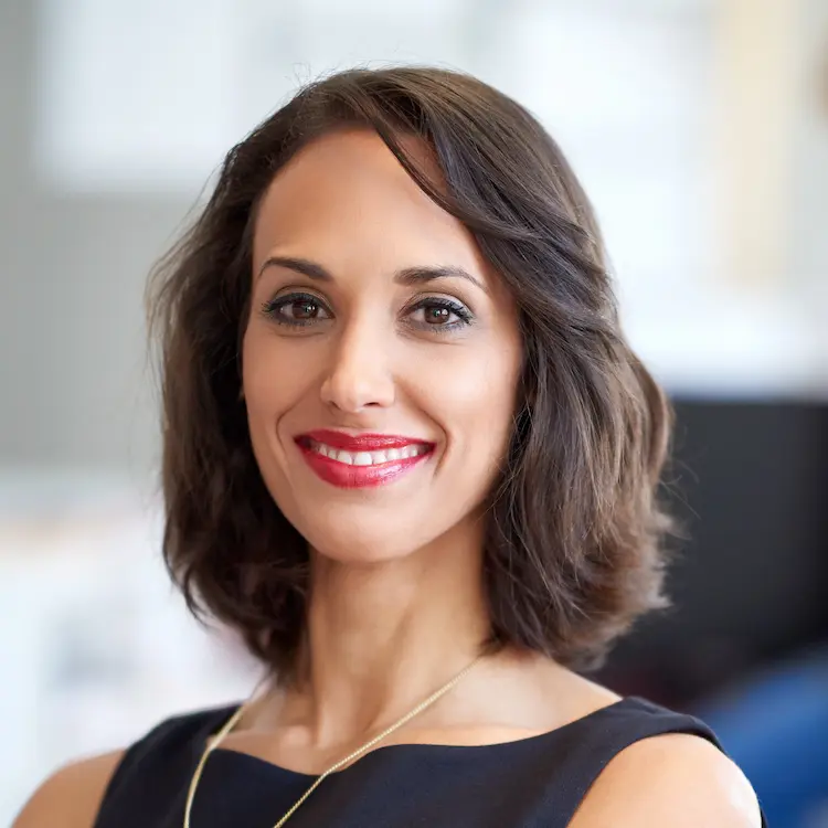 Manager especializada en gestión de cuentas Fanvue — equipo profesional de nuestra agencia